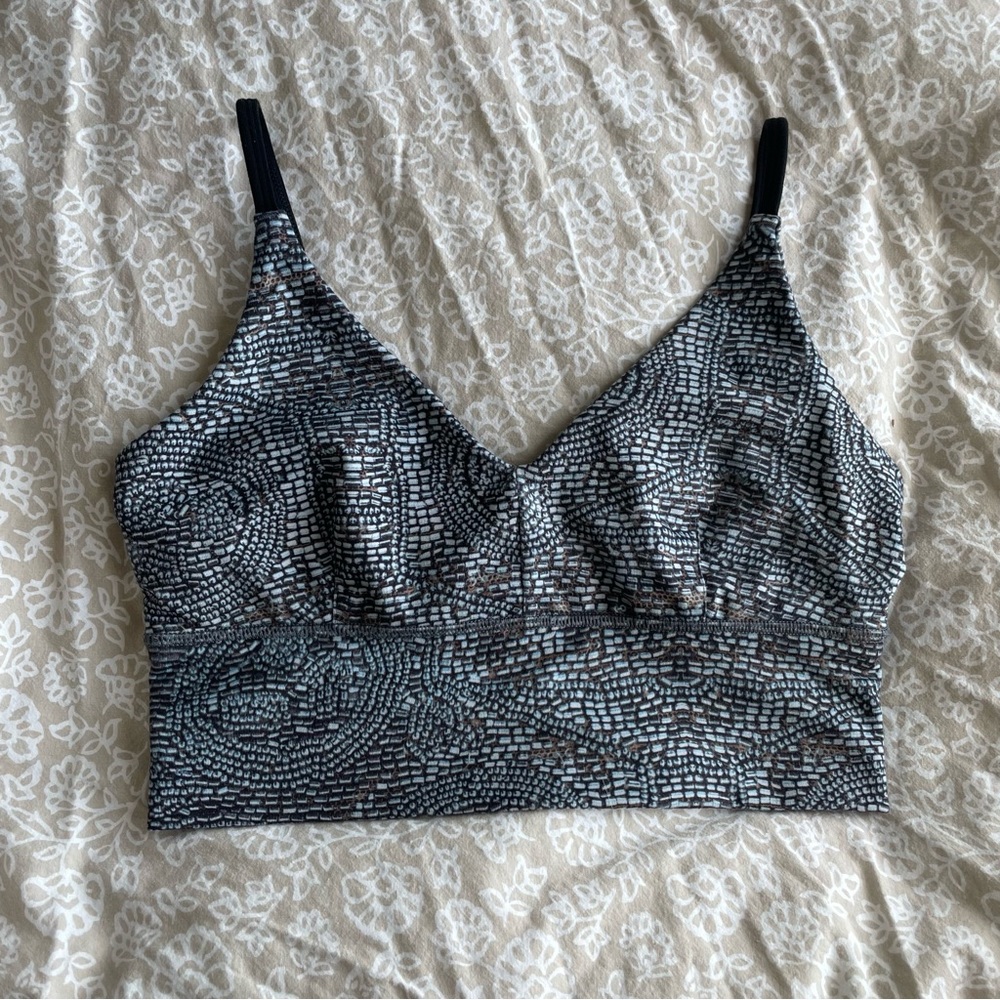 Lululemon Solo Bra Longline Crop Top